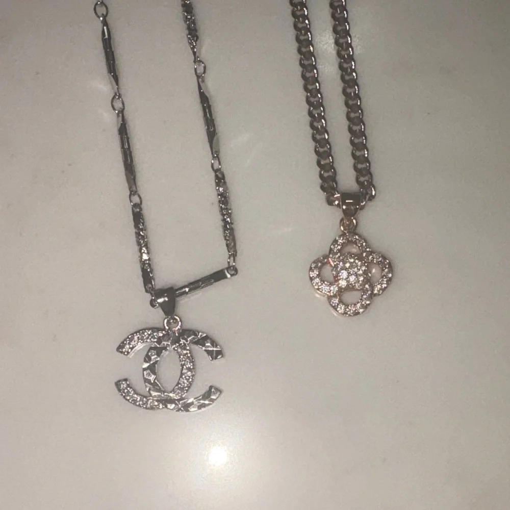 Jewelry bundle - Picture 3 of 7